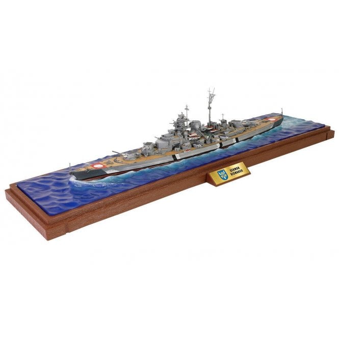 1:700 Bismark Battleship (Waterline series) Battle of the Denmark Strait, May 1941 Model Ship